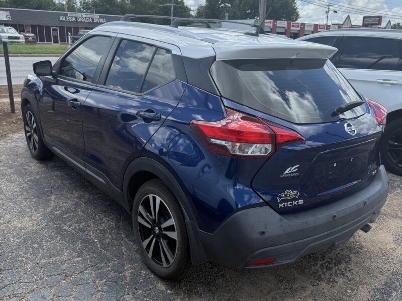 2020 Nissan Kicks