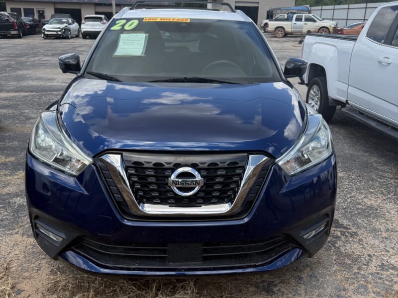 2020 Nissan Kicks