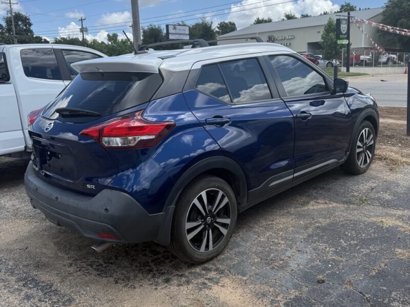 2020 Nissan Kicks