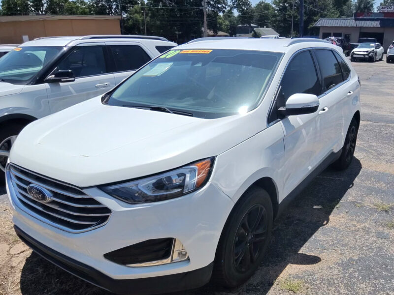 2020 Ford Edge SEL