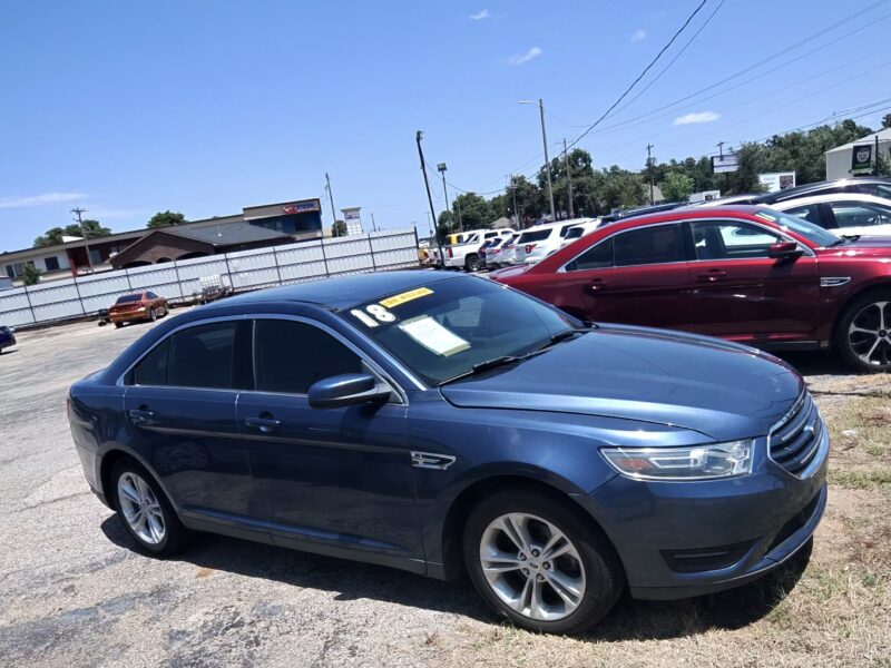 2018 Ford Taurus