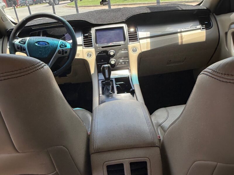 2013 Ford Taurus