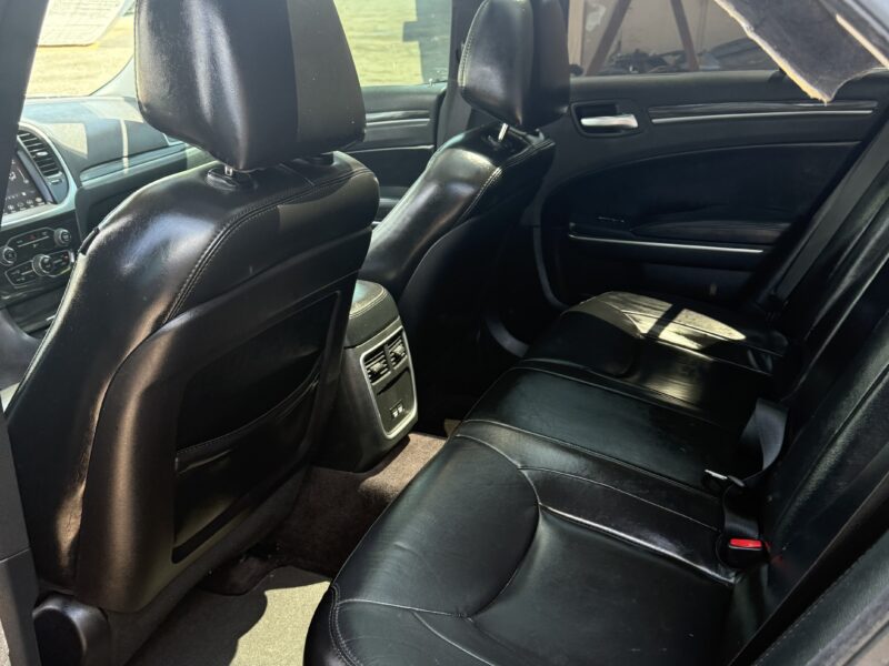 2018 Chrysler 300