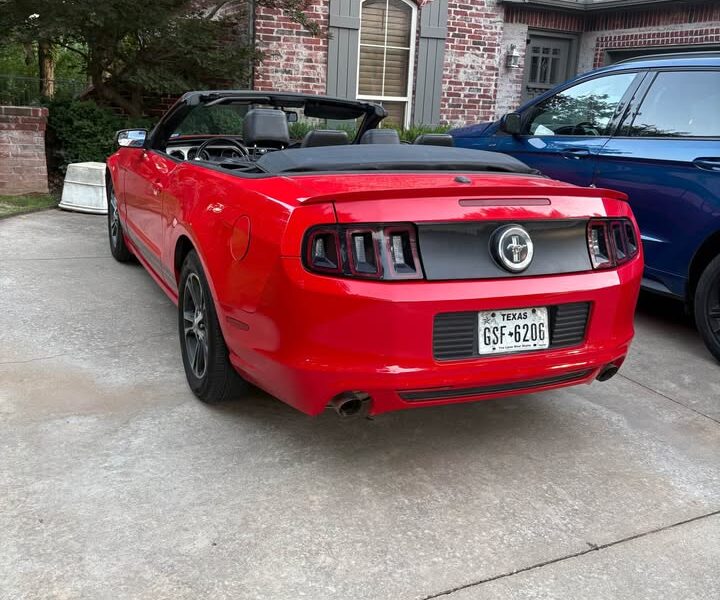 2014 Ford Mustang Premium Convertible