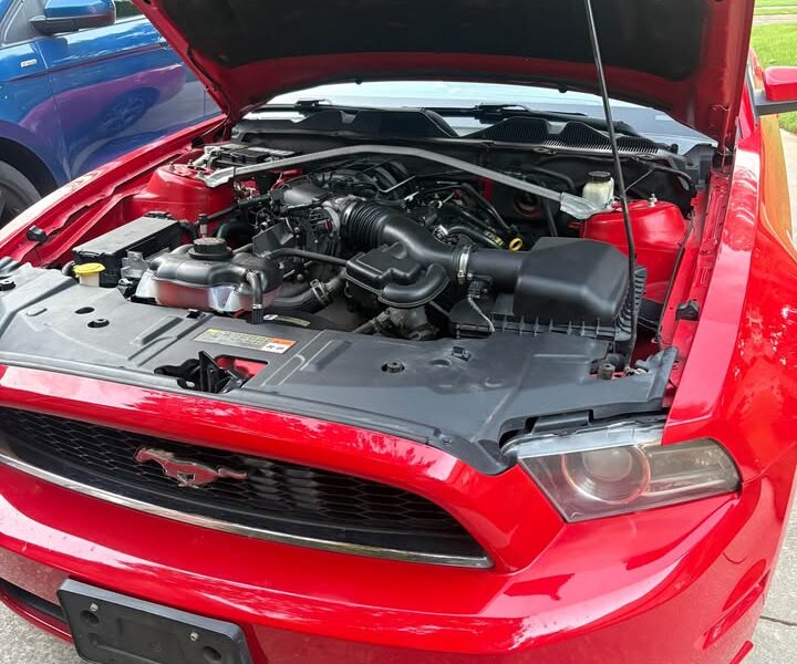 2014 Ford Mustang Premium Convertible