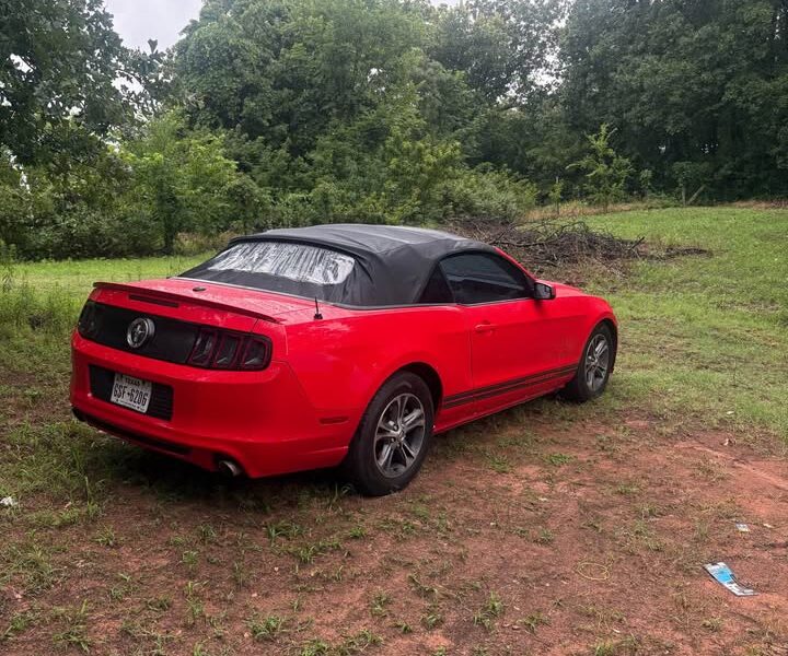 2014 Ford Mustang Premium Convertible